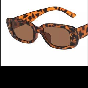 NWOT Y2K Square Turtleshell Sunglasses